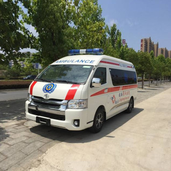 新疆和田跨省租赁救护车-私人救护车出租多少钱-24小时随叫随到