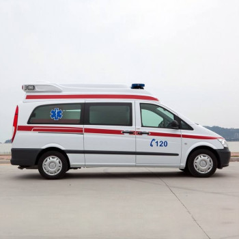 枣庄负压转运救护车价格-私营救护车租赁-全国救护中心