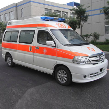 成都市内救护车租赁-非救护车转运病人-紧急医疗护送
