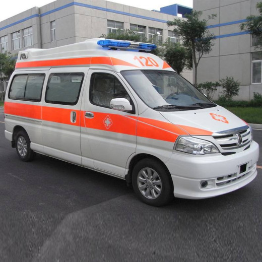 内蒙古兴安盟非救护病人转运车-租救护车价格-24小时随叫随到