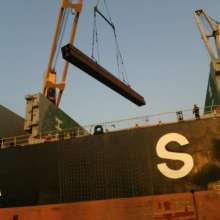 天津津散全国港口出口大宗散货设备吨袋件杂货滚装船石油焦