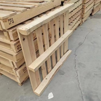 出售一批松木货架托盘尺寸1200*1000