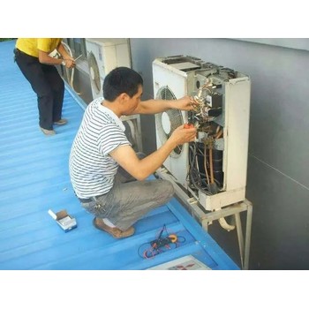 楊家坪附近空調維修師傅電話(huà)/楊家坪空調維修加氟30分鐘快速上門(mén)
