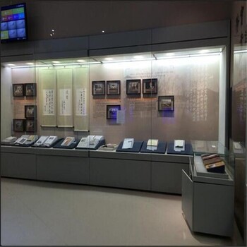 博物館展柜制作-電動門開啟展柜廠家-隆城博具