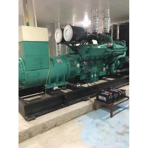 马鞍山拖车式发电机回收康明斯发电机回收设备
