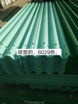 老廠家自產(chǎn)自銷各種公路護(hù)欄配件