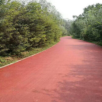 彩色沥青路面的的特点和应用场景