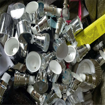 深圳過(guò)期化妝品銷(xiāo)毀,節(jié)能環(huán)保,報(bào)廢護(hù)膚品處理公司,