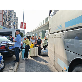 路桥到仁怀直达长途客车价格一览表/客车