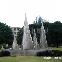 仿真竹笋雕塑摆件，玻璃钢或不锈钢材质竹笋造型雕塑