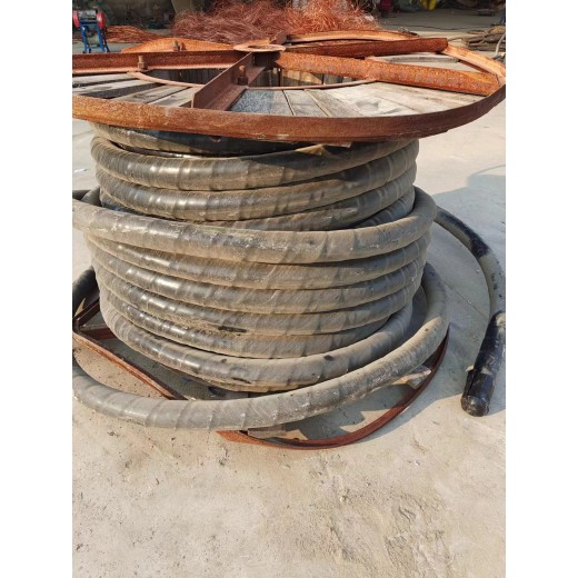 额济纳旗工程剩余电缆回收报价方式带皮电缆回收
