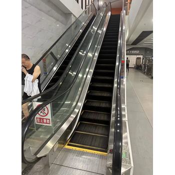 南沙區(qū)報廢電梯回收客梯拆除收購看貨定價