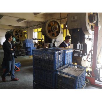 惠州博罗县整厂设备拆除回收/塑胶厂整厂设备回收供应商