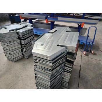 重慶萬州圓拱型排煙天窗三角型電動(dòng)采光排煙天