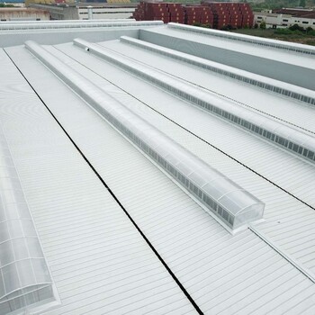 重慶萬州圓拱型排煙天窗三角型電動(dòng)采光排煙天