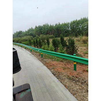 南昌拉瑞斯波形护栏高速公路防撞护栏三波双波护栏