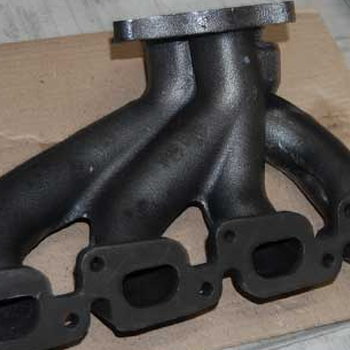 小松裝載機(jī)WA500-6發(fā)動(dòng)機(jī)進(jìn)氣歧管6245-11-4110小松發(fā)動(dòng)機(jī)配件