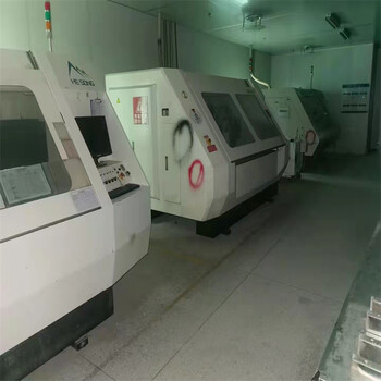 深圳布吉無塵車間拆除彩鋼板巖棉板回收平臺-收購廢舊機械