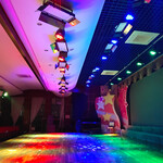 LED37顆搖頭燈_河南悅樑報告廳多功能廳舞臺演出燈