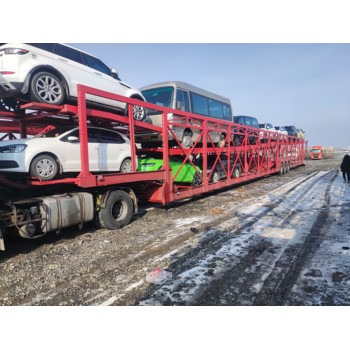 新疆奇台越野车托运到宜宾-小板上门提车