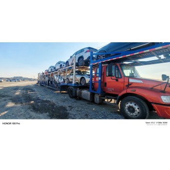 新疆克拉玛依直达西安商品车托运多少钱