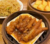 健康养生成为餐饮市场新宠，如轩海鲜砂锅粥受注重健康的食客喜爱