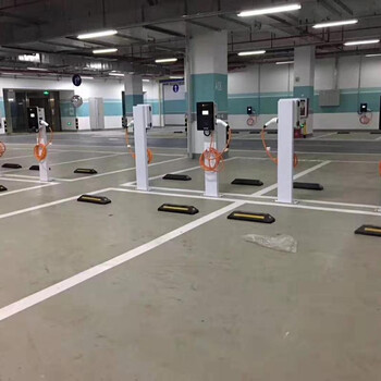 河南實用性強小區(qū)停車場電動轎車充電樁7kw單雙槍家用充電樁