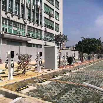 河南實用性強小區(qū)停車場電動轎車充電樁7kw單雙槍家用充電樁