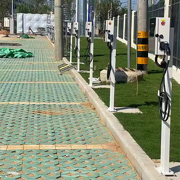 河南實用性強小區(qū)停車場電動轎車充電樁7kw單雙槍家用充電樁