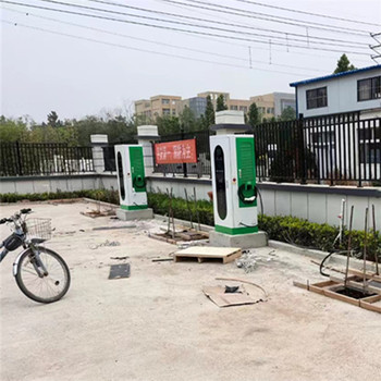 河北接口適配99%車型40KW快充刷卡新能源充電樁