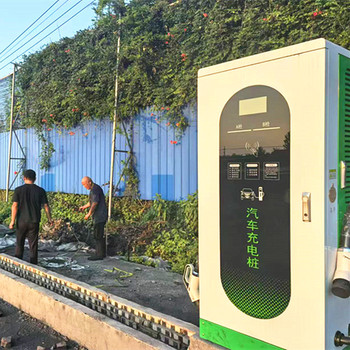 上海智能觸摸60KW快充刷卡新能源電動(dòng)汽車充電樁