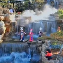 夏季公園景區(qū)游樂(lè)園降溫防暑--霧森系統(tǒng)