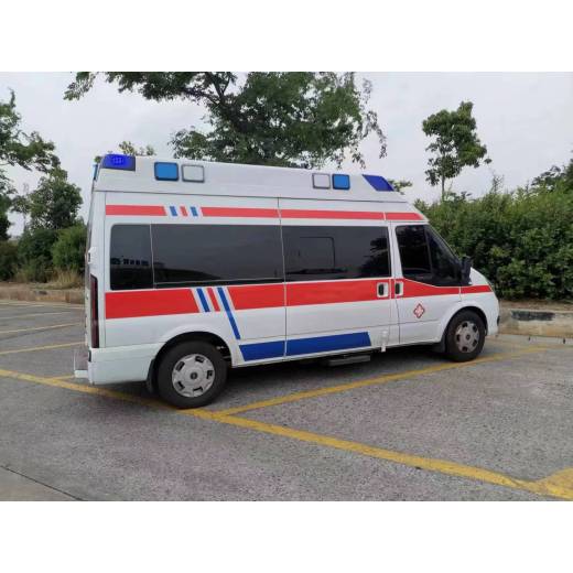 湘潭儿童救护车出租-重症护送病人-跟车医护