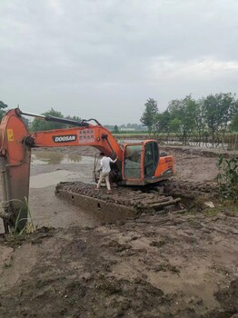 湘西水上浮筒挖掘機(jī)出租單位