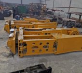  Sales of mining car giant tire clamping machine large tire loading and unloading auxiliary equipment