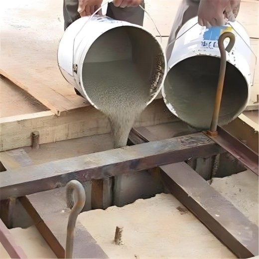 鹿寨微膨胀水泥灌浆料提供施工方法