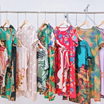 武漢盛依服飾出品媛櫥24夏真絲香云紗面料品牌女裝折扣批發(fā)