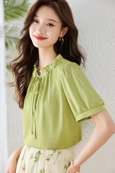 武漢盛依服飾出品流金麗影杭州時尚小衫品牌女裝折扣批發(fā)