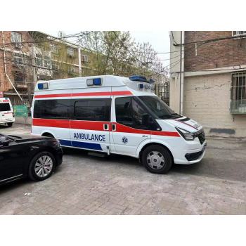 吐鲁番救护车转院跨省护送病人,司机经验足
