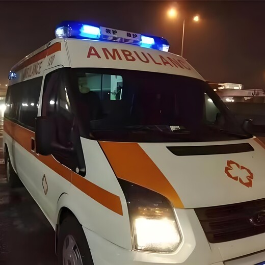 三亞跑長途的救護車,床對床無縫接送,貼心轉運患者