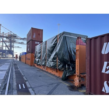 挖礦設備一出口報關清關海運及當地派送運輸合作交流