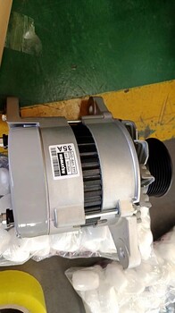 小松挖掘機配件原廠發(fā)電機600-861-3111