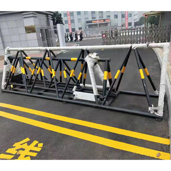 山西太原學校防沖撞拒馬可移動手推幼兒園門口擋人車拒馬護欄