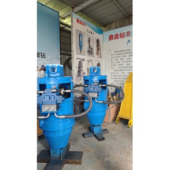 西安鑫金鉆螺旋鉆機(jī)鋼板樁引孔機(jī)