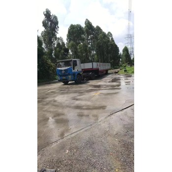 城口半掛車培訓,半掛車倒車培訓學校,教半掛車倒車