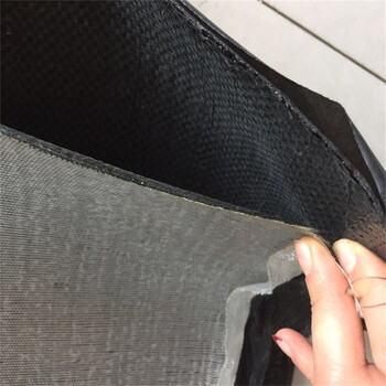 廣東瀝青防裂貼怎么用瀝青路抗裂貼形態(tài)：卷材