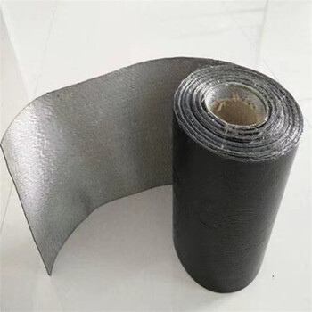河南瀝青防裂貼作用廠家瀝青路抗裂貼顏色：黑色