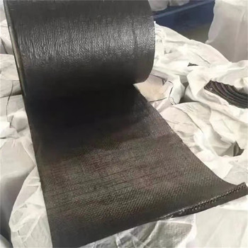 浙江公路裂縫防裂貼適用范圍滾卷式阻裂防水隔膜形狀：長(zhǎng)方形