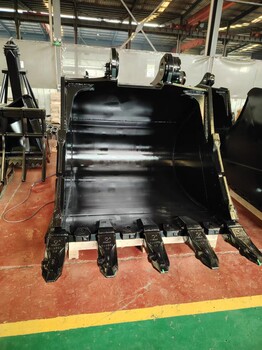 天鴻定制挖掘機(jī)挖斗礦山斗清潔斗傾斜斗