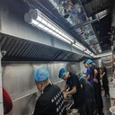 大連鑫旺酒店工廠食堂餐廳廚房抽油煙機(jī)清洗大型油煙管道凈化器